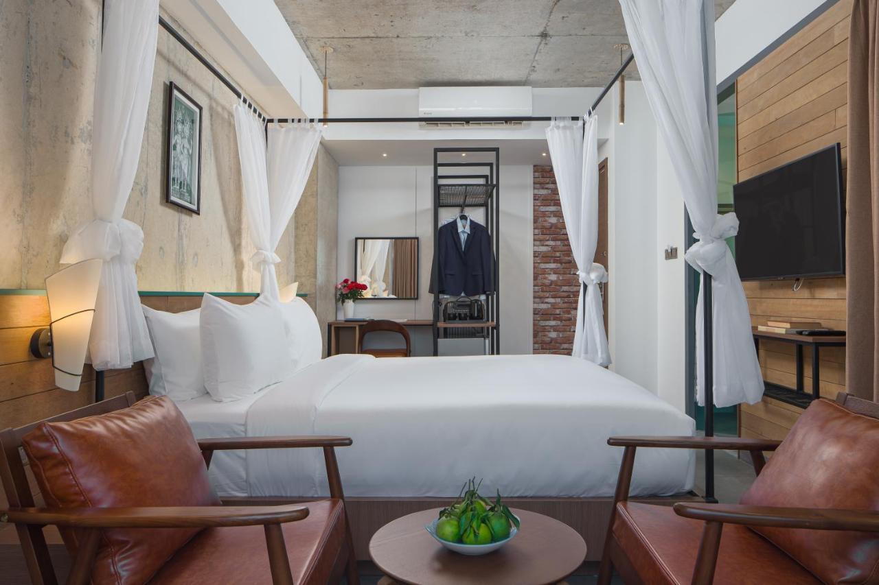 Cest La Vie Boutique Hotel Пномпень Экстерьер фото